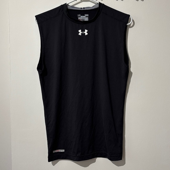 🎉4/30$🎉 Under Armour L Black Compression Sleeveless Top - Picture 1 of 5